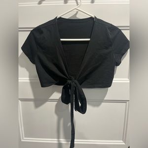 SHEIN | black cropped top since M